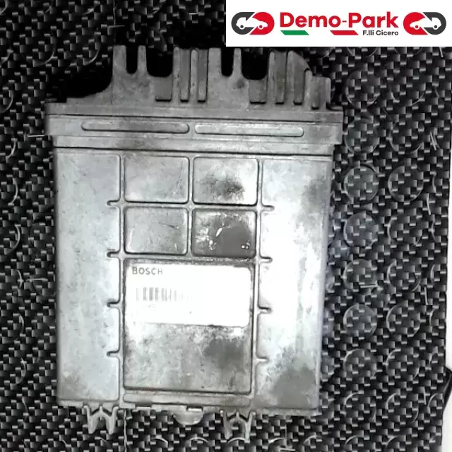 CENTRALINA MOTORE Renault SCENIC 1.9 DTI BOSCH 0 281 001 809     7700109621 0