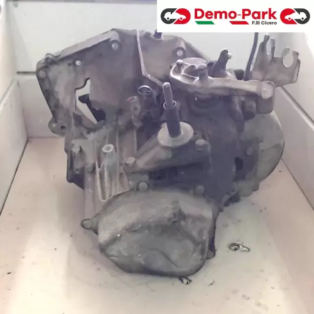 CAMBIO 406 Peugeot 406 - 1.6 HDI  1