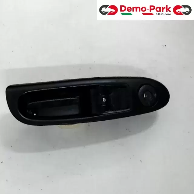 PULSANTIERA DX Renault clio  0