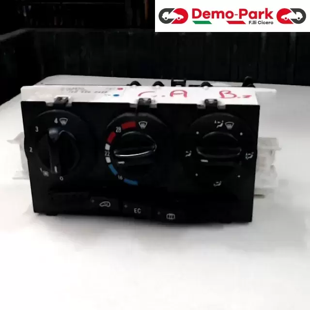 COMANDO CLIMATIZZATORE - MANUALE Mercedes-benz Classe A  0