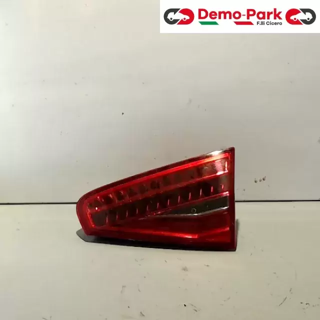STOP DX LATO COFANO Audi A4  0