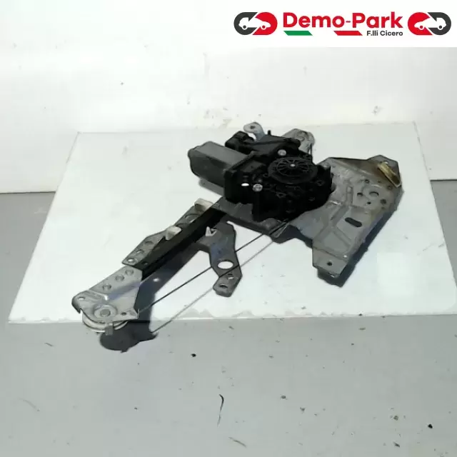 ALZAVETRO POST DX ELETTRICO Audi A4 B5  0