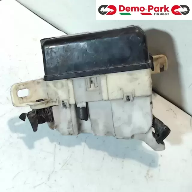 BODY COMPUTER  Toyota YARIS 1.0  1