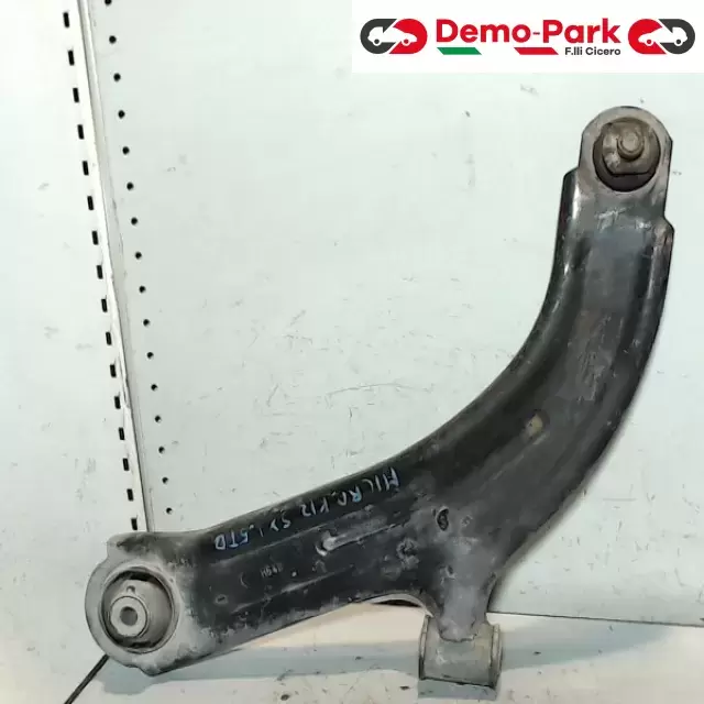 BRACCIO OSCILLANTE SX Nissan MICRA K12 1.5 DCI  1