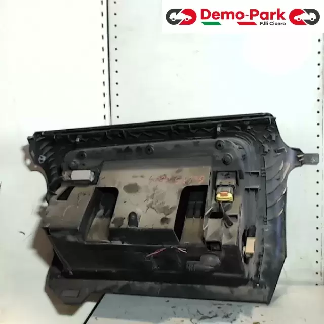 CASSETTO PORTA OGGETTI Volkswagen GOLF V 2.0 TDI  1