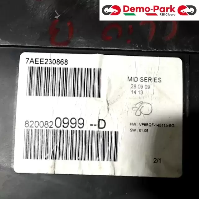 QUADRO STRUMENTI RENAULT CLIO Renault clio 8200820999-D 2