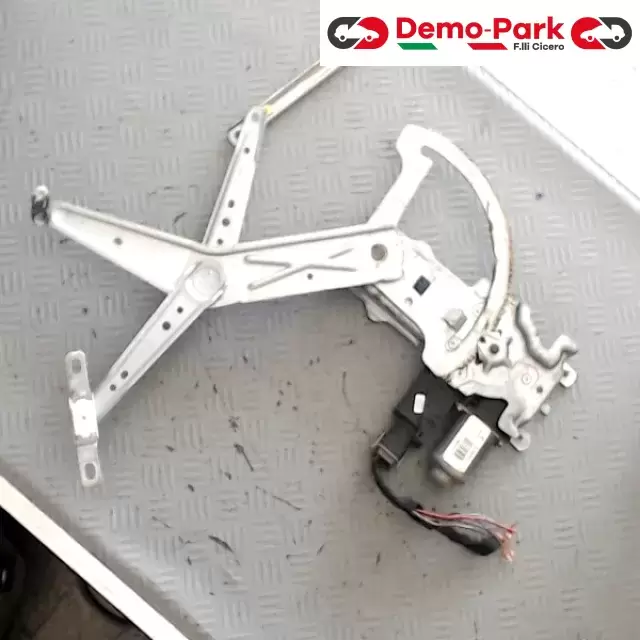 ALZAVETRO ANT DX MERIVA Opel MERIVA 93362661LH 3