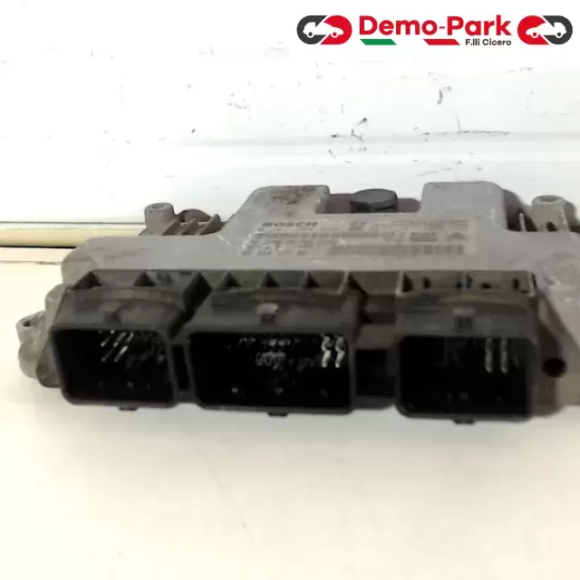 CENTRALINA MOTORE PEUGEOT 1.6 HDI Peugeot XSARA PICASSO - 1.6 HDI 0 261 208 908 BOSCH 9659317780 1