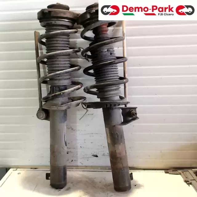 AMMORTIZZATORI ANTERIORI VW GOLF 5 2.0TDI Volkswagen GOLF 5 2.0 TDI 1T0413031DN 0