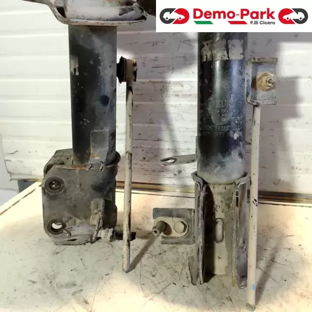 AMMORTIZZATORI ANT. FIAT 16 1.9 MJT Fiat SEDICI 1.9 41602-79JF1 / 41601-79J52 1