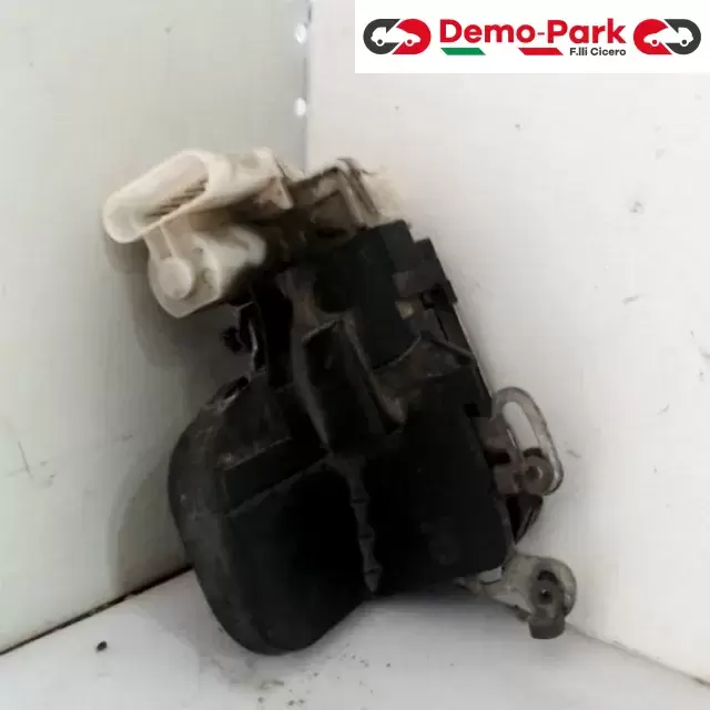 SERRATURA ANT. DX 5PORTE Alfa Romeo 147  1