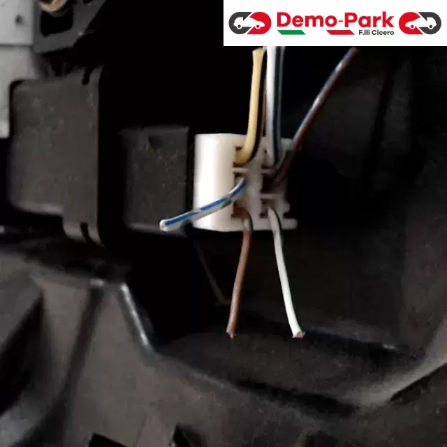 ALZAVETRO A PANNELLO ANT. SX Mazda 3 BP4K-5997X 3