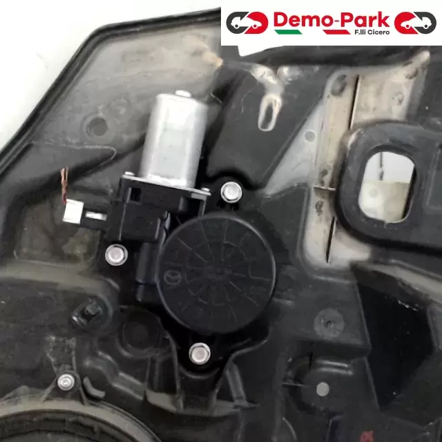 ALZAVETRO A PANNELLO POST DX  Mazda 2 D6517297X 3