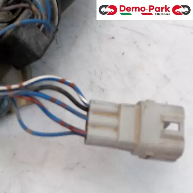 MOTORINO TERGICRISTALLO ANTERIORE Suzuki SWIFT  2