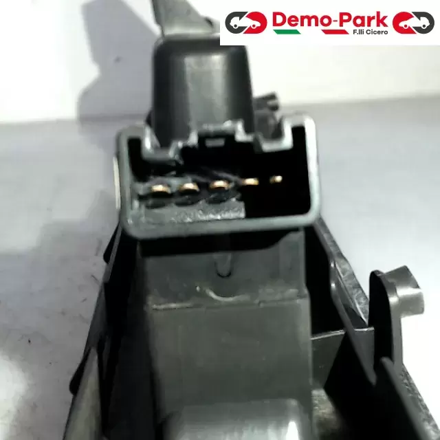 PULSANTIERA VETRO ANT. DX Suzuki SWIFT 83763-62J01  2