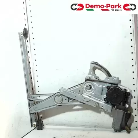 ALZAVETRO ANT. DX Toyota YARIS  0