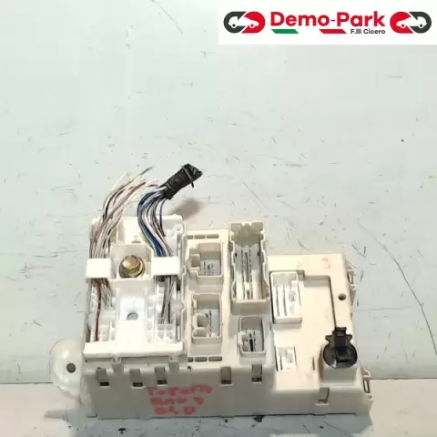 BODY COMPUTER  Toyota RAV 4 - 2.0 D4D II 82733-42080 0
