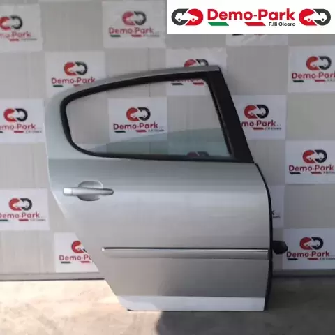 PORTIERA POST DX Peugeot 407  0