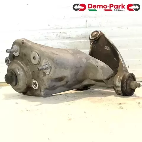 BRACCIO OSCILLANTE SUPERIORE DX ALFA 147 2° SERIE Alfa Romeo 147 - 1.9 JTD 51764252 0
